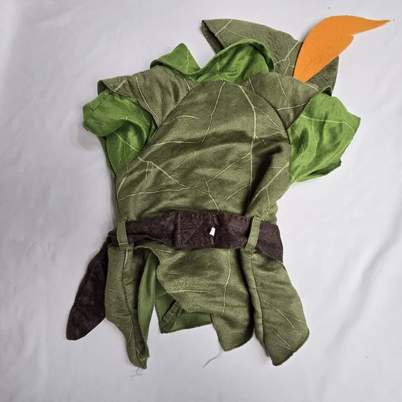 Disney Parks Peter Pan Boys Costume Top Belt & Hat Size 4 - Picture 3 of 3